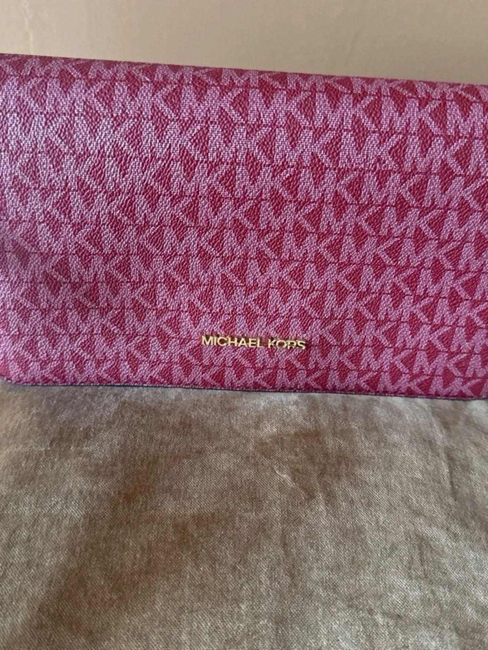 Michael Kors mk monogram
